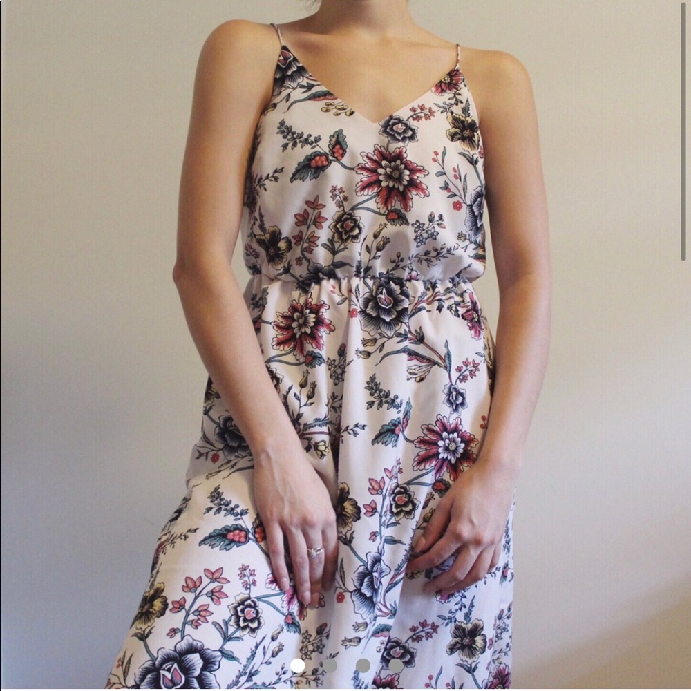 Ann Taylor LOFT Floral Maxi Dress